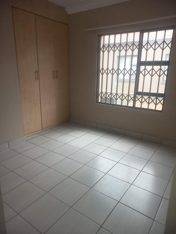 To Let 3 Bedroom Property for Rent in Mantevrede Gauteng