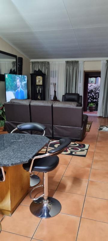 3 Bedroom Property for Sale in Vanderbijlpark SW 5 Gauteng