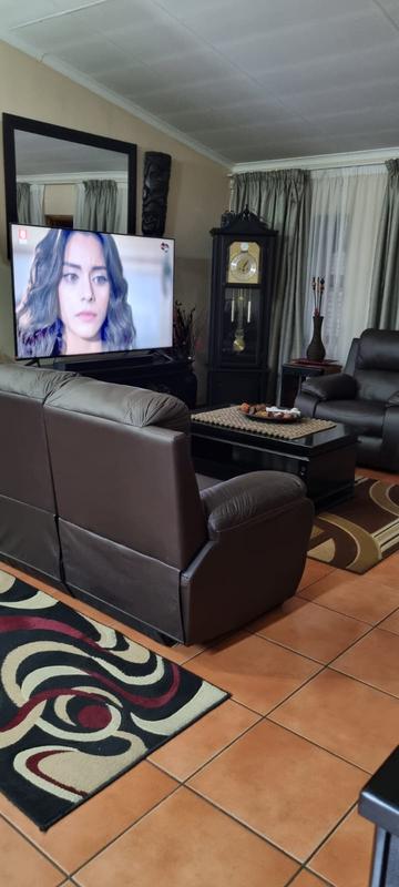 3 Bedroom Property for Sale in Vanderbijlpark SW 5 Gauteng