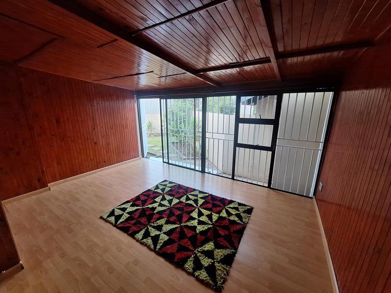 3 Bedroom Property for Sale in Waterkloof Glen Gauteng