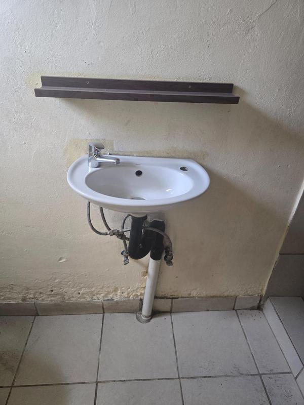 To Let 1 Bedroom Property for Rent in Ebony Park Gauteng