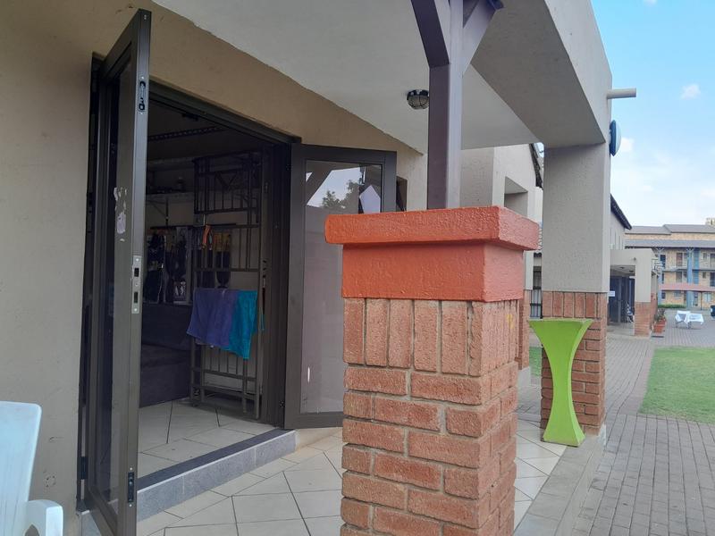 2 Bedroom Property for Sale in Wonderpark Estate Gauteng