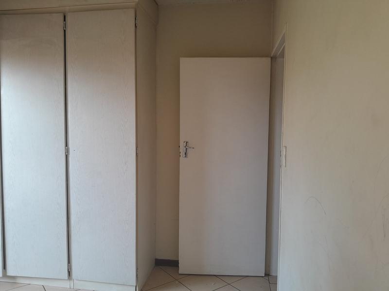 2 Bedroom Property for Sale in Wonderpark Estate Gauteng