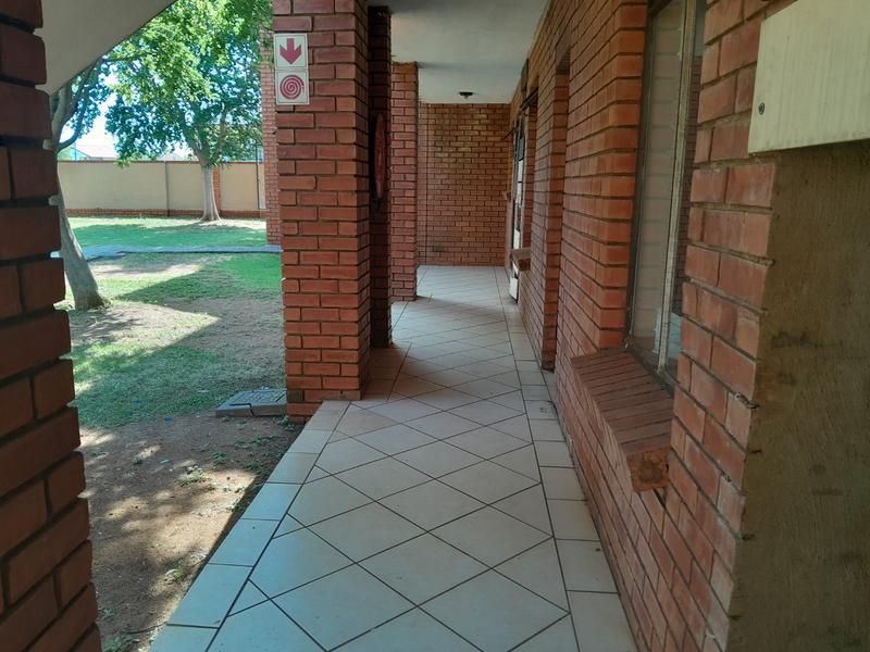 2 Bedroom Property for Sale in Wonderpark Estate Gauteng