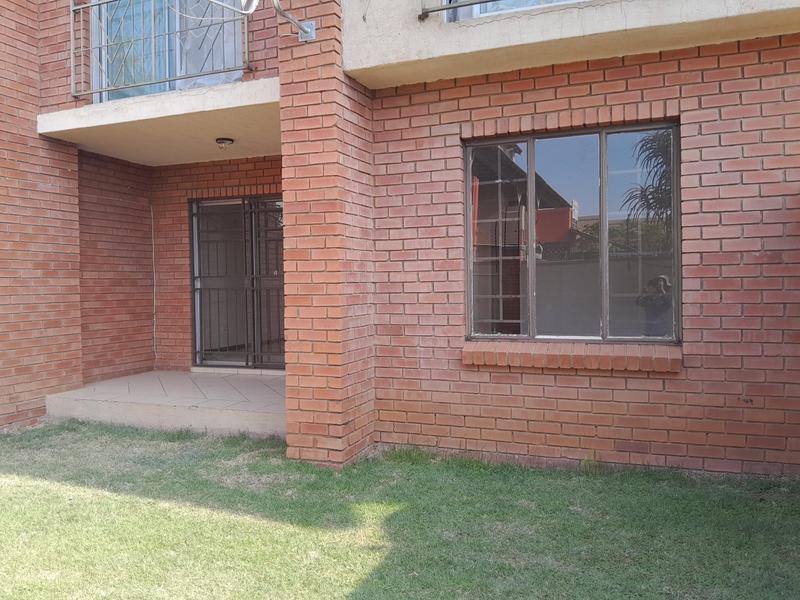 2 Bedroom Property for Sale in Wonderpark Estate Gauteng
