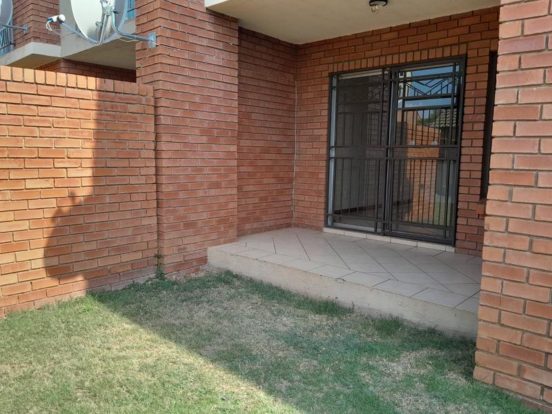 2 Bedroom Property for Sale in Wonderpark Estate Gauteng