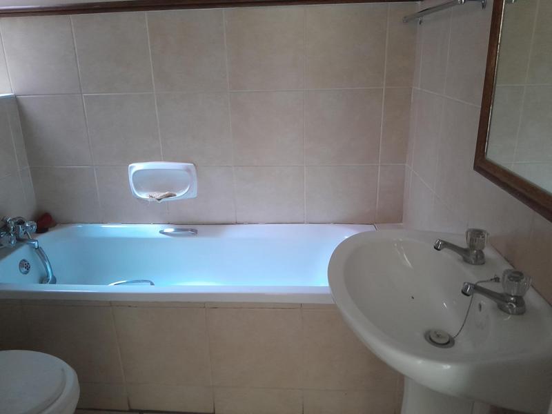 2 Bedroom Property for Sale in Wonderpark Estate Gauteng