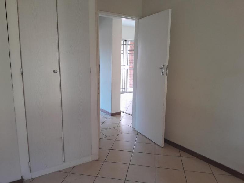 2 Bedroom Property for Sale in Wonderpark Estate Gauteng