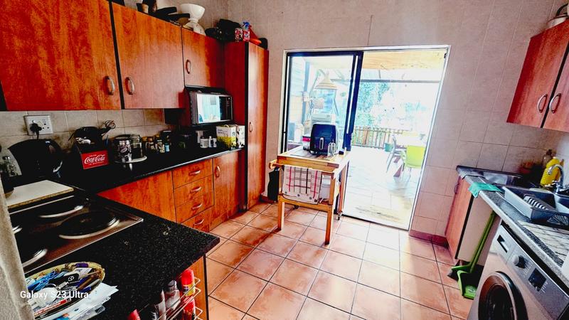 4 Bedroom Property for Sale in Verwoerdpark Gauteng
