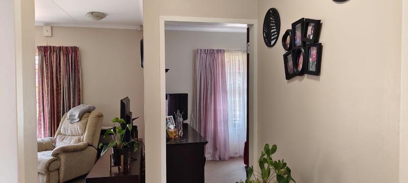 2 Bedroom Property for Sale in Brentwood Park Gauteng
