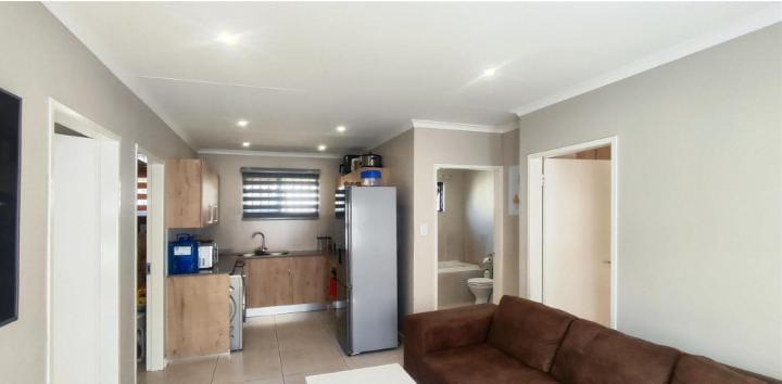 3 Bedroom Property for Sale in Albertsdal Gauteng