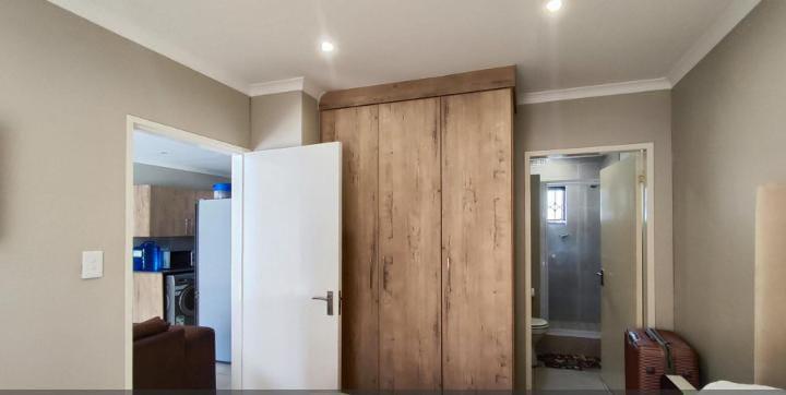 3 Bedroom Property for Sale in Albertsdal Gauteng