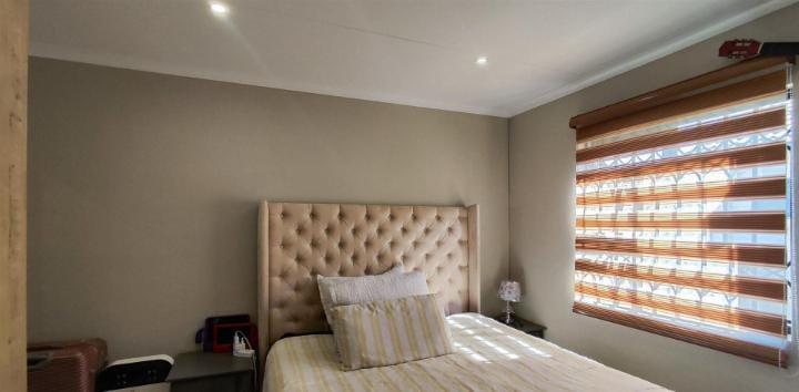 3 Bedroom Property for Sale in Albertsdal Gauteng