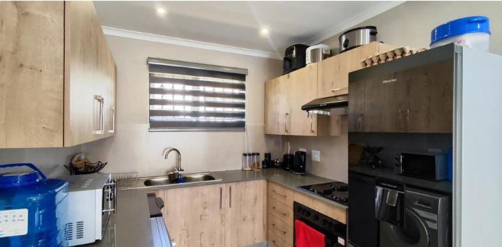 3 Bedroom Property for Sale in Albertsdal Gauteng