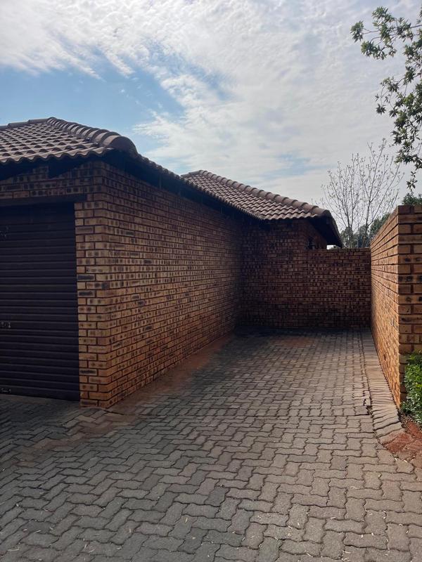 3 Bedroom Property for Sale in Amandasig Gauteng