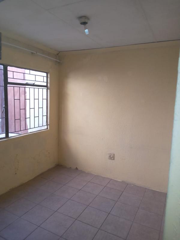 10 Bedroom Property for Sale in Tembisa Gauteng
