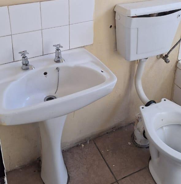 10 Bedroom Property for Sale in Tembisa Gauteng