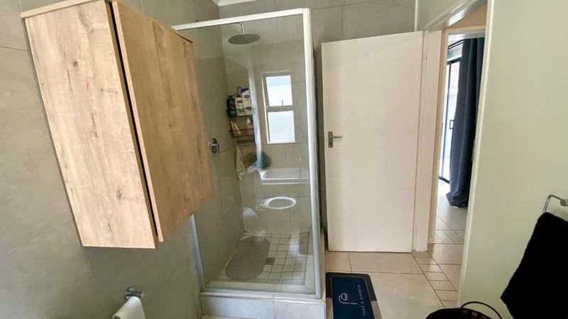 To Let 1 Bedroom Property for Rent in Modderfontein Gauteng
