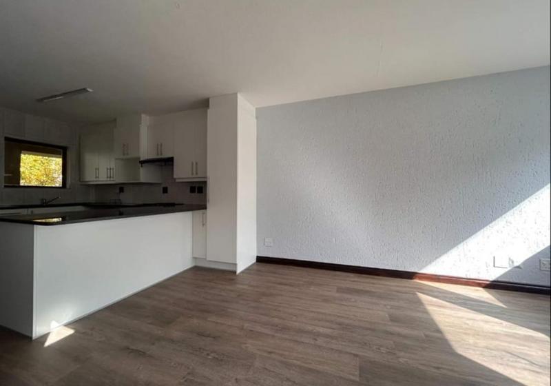 1 Bedroom Property for Sale in New Market Gauteng