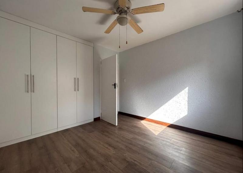 1 Bedroom Property for Sale in New Market Gauteng