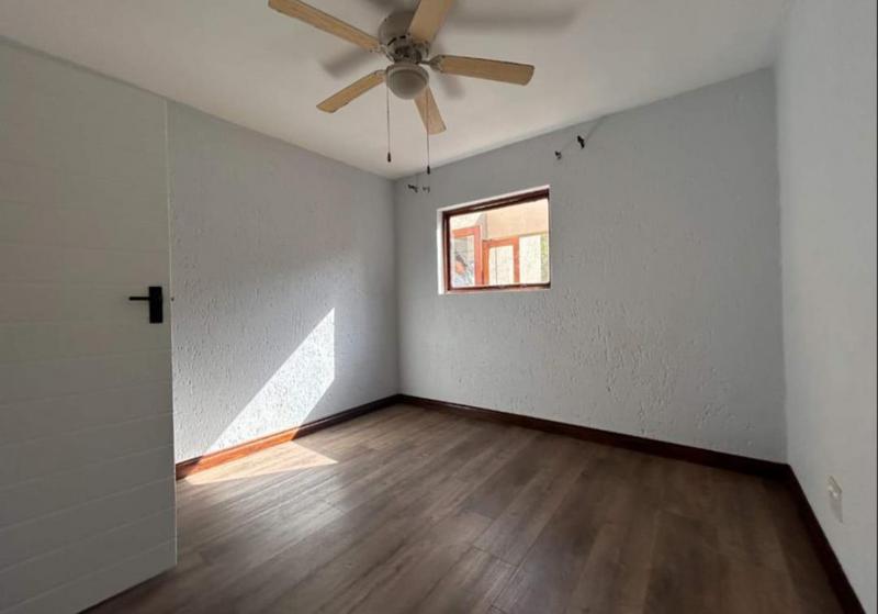 1 Bedroom Property for Sale in New Market Gauteng