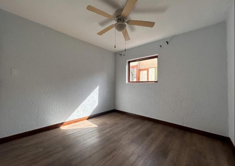 1 Bedroom Property for Sale in New Market Gauteng