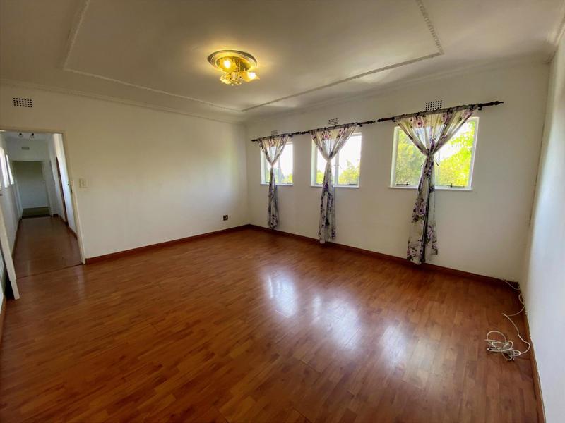 To Let 1 Bedroom Property for Rent in Fairland Gauteng