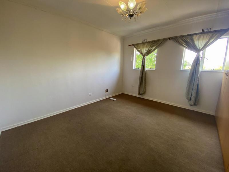 To Let 1 Bedroom Property for Rent in Fairland Gauteng