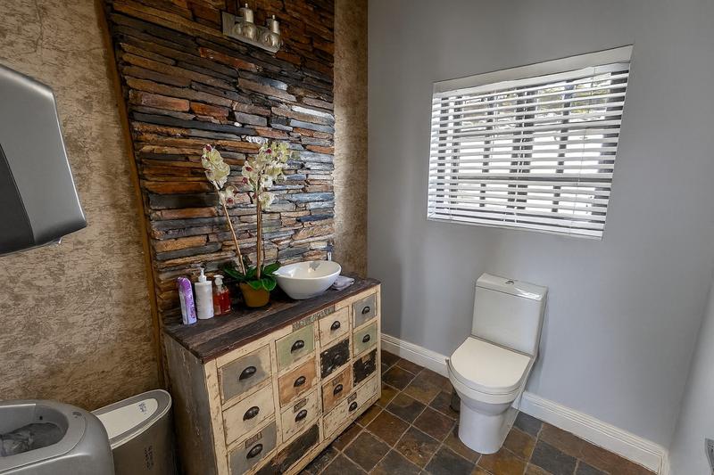 To Let 5 Bedroom Property for Rent in Menlo Park Gauteng