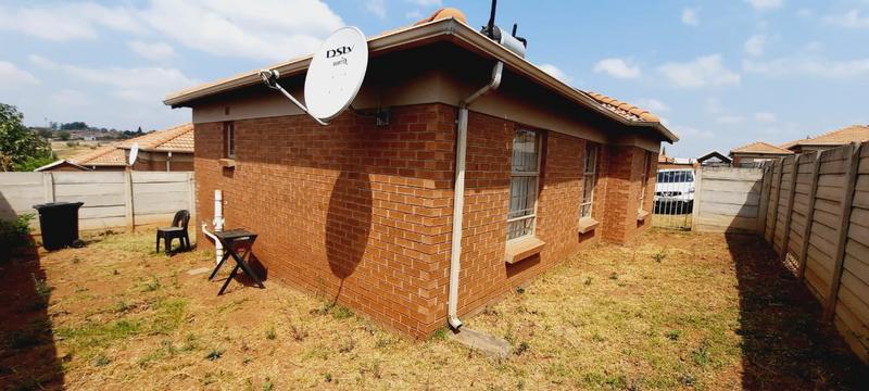 3 Bedroom Property for Sale in Olievenhoutbosch Gauteng