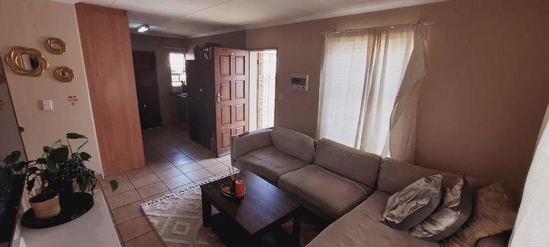3 Bedroom Property for Sale in Olievenhoutbosch Gauteng