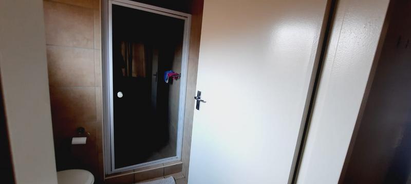 3 Bedroom Property for Sale in Olievenhoutbosch Gauteng