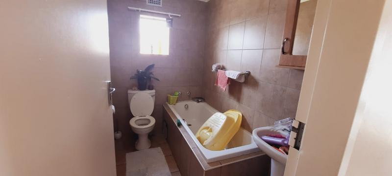 3 Bedroom Property for Sale in Olievenhoutbosch Gauteng