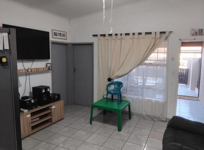 3 Bedroom Property for Sale in Elspark Gauteng