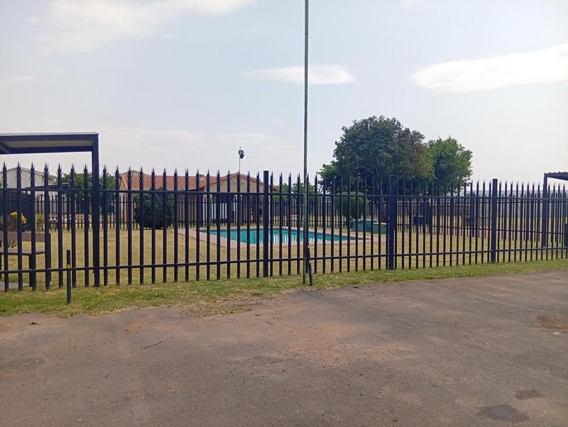 3 Bedroom Property for Sale in Elspark Gauteng