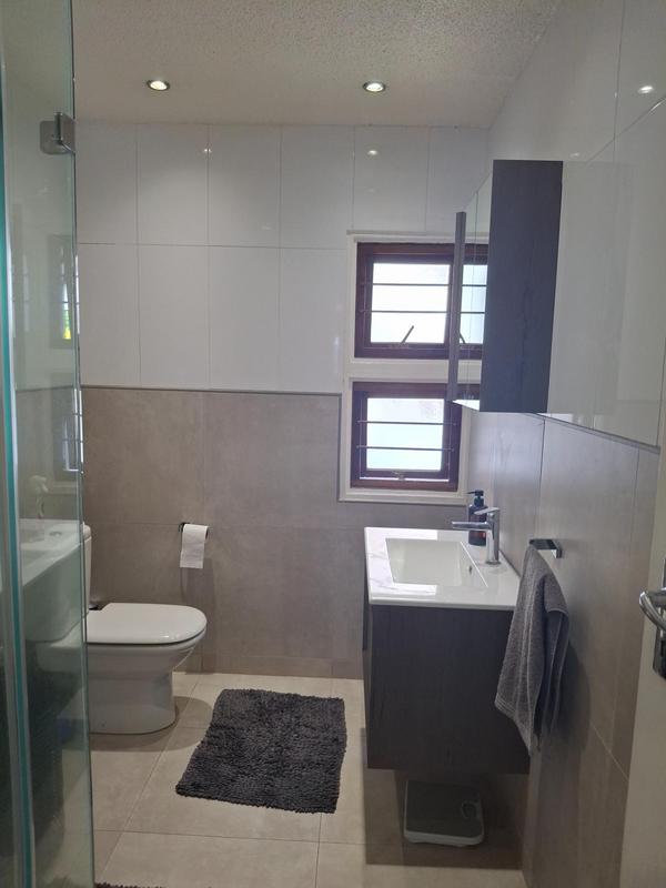 To Let 2 Bedroom Property for Rent in Killarney Gauteng