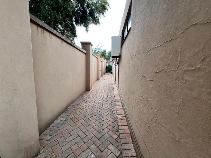 4 Bedroom Property for Sale in Erasmia Gauteng