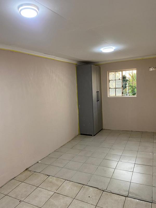 To Let 1 Bedroom Property for Rent in Kensington Gauteng