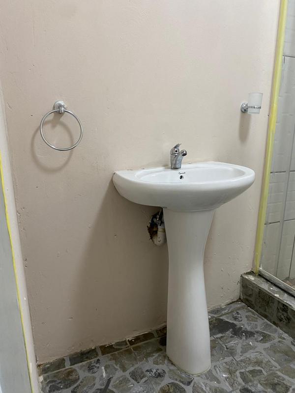 To Let 1 Bedroom Property for Rent in Kensington Gauteng