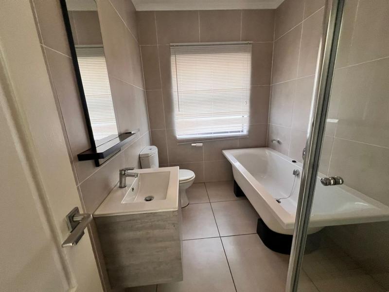 2 Bedroom Property for Sale in The William Estate Gauteng