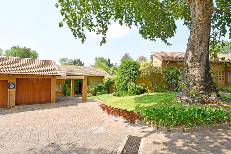 2 Bedroom Property for Sale in Morningside Gauteng
