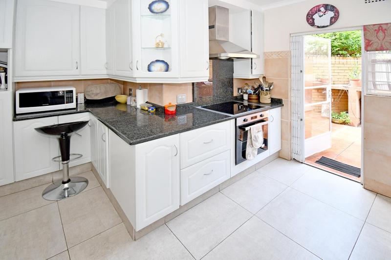 2 Bedroom Property for Sale in Morningside Gauteng