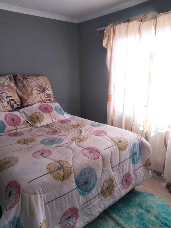 2 Bedroom Property for Sale in Dawn Park Gauteng