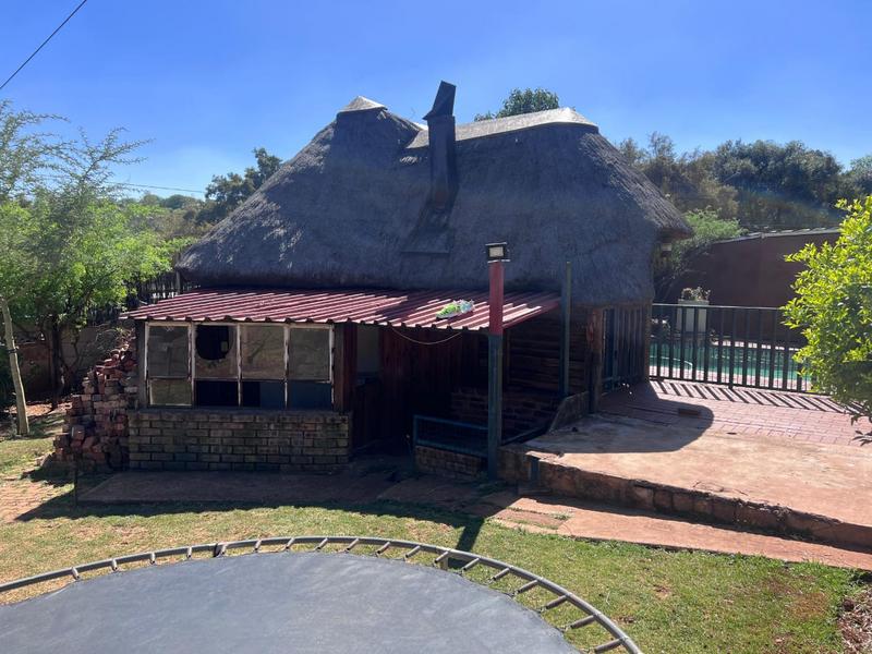 3 Bedroom Property for Sale in Roodekrans Gauteng