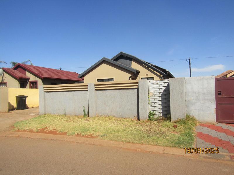 To Let 3 Bedroom Property for Rent in Dawn Park Gauteng