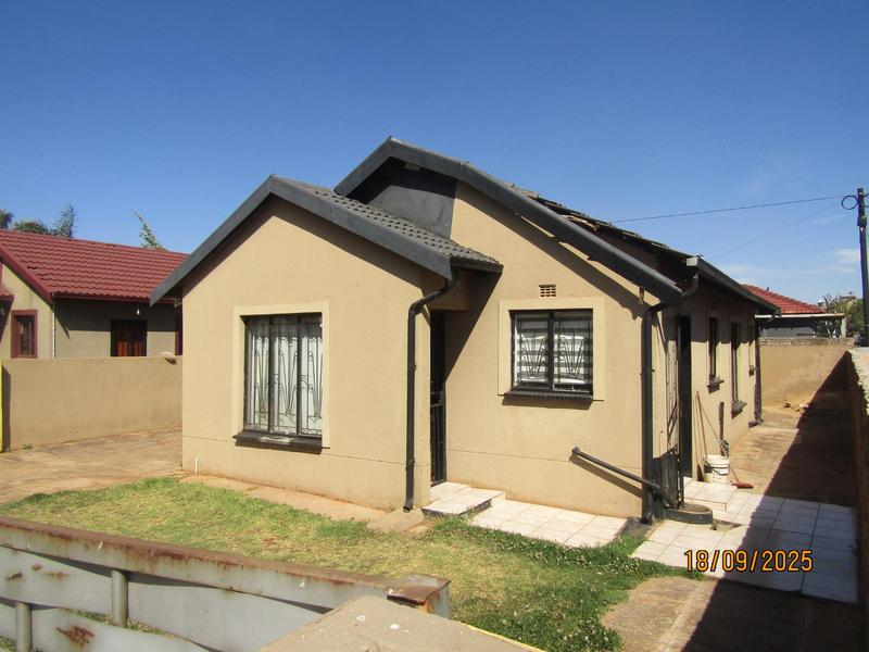 To Let 3 Bedroom Property for Rent in Dawn Park Gauteng
