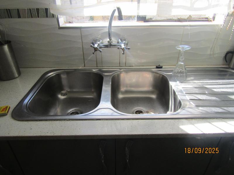 To Let 3 Bedroom Property for Rent in Dawn Park Gauteng