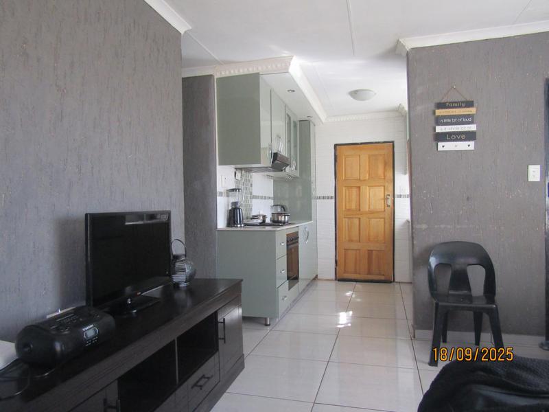 To Let 3 Bedroom Property for Rent in Dawn Park Gauteng