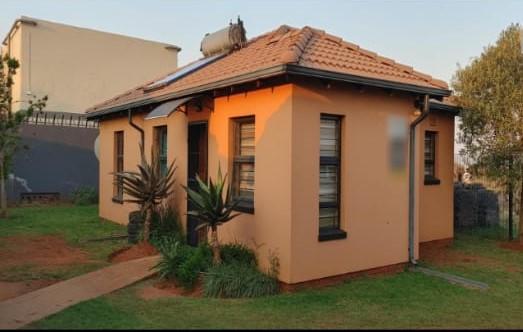 3 Bedroom Property for Sale in Protea Glen Gauteng