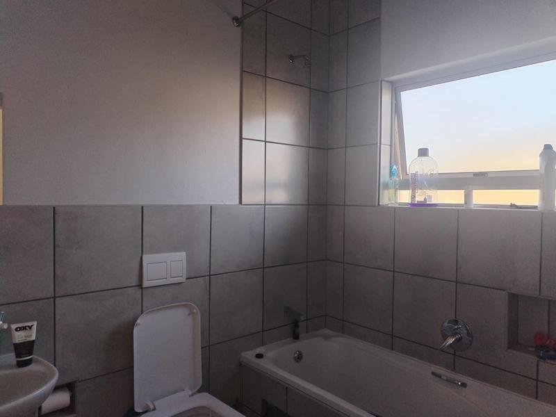 To Let 2 Bedroom Property for Rent in Krugersdorp Gauteng